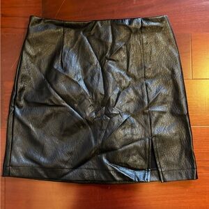 wild fable Black Faux Leather Mini Skirt with Side Slit